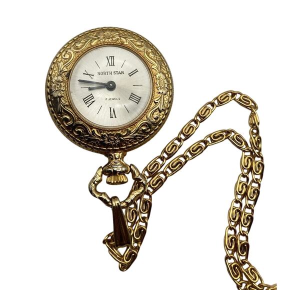 Vintage North Star 17 Jewels Pendant Wind up Watch-Working-with Necklace - Picture 1 of 3